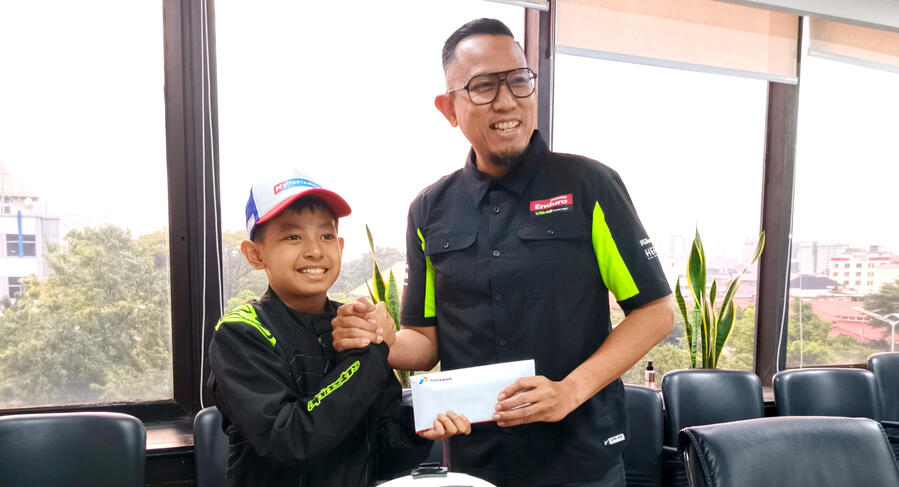 MyPertamina as Fatan's first sponsor for racing Fatan got sponsored by MyPertamina for SWS racing